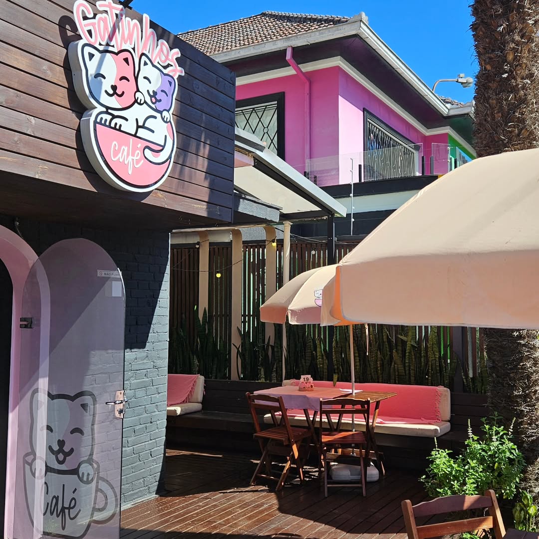 Equipe do Gatinhos Café